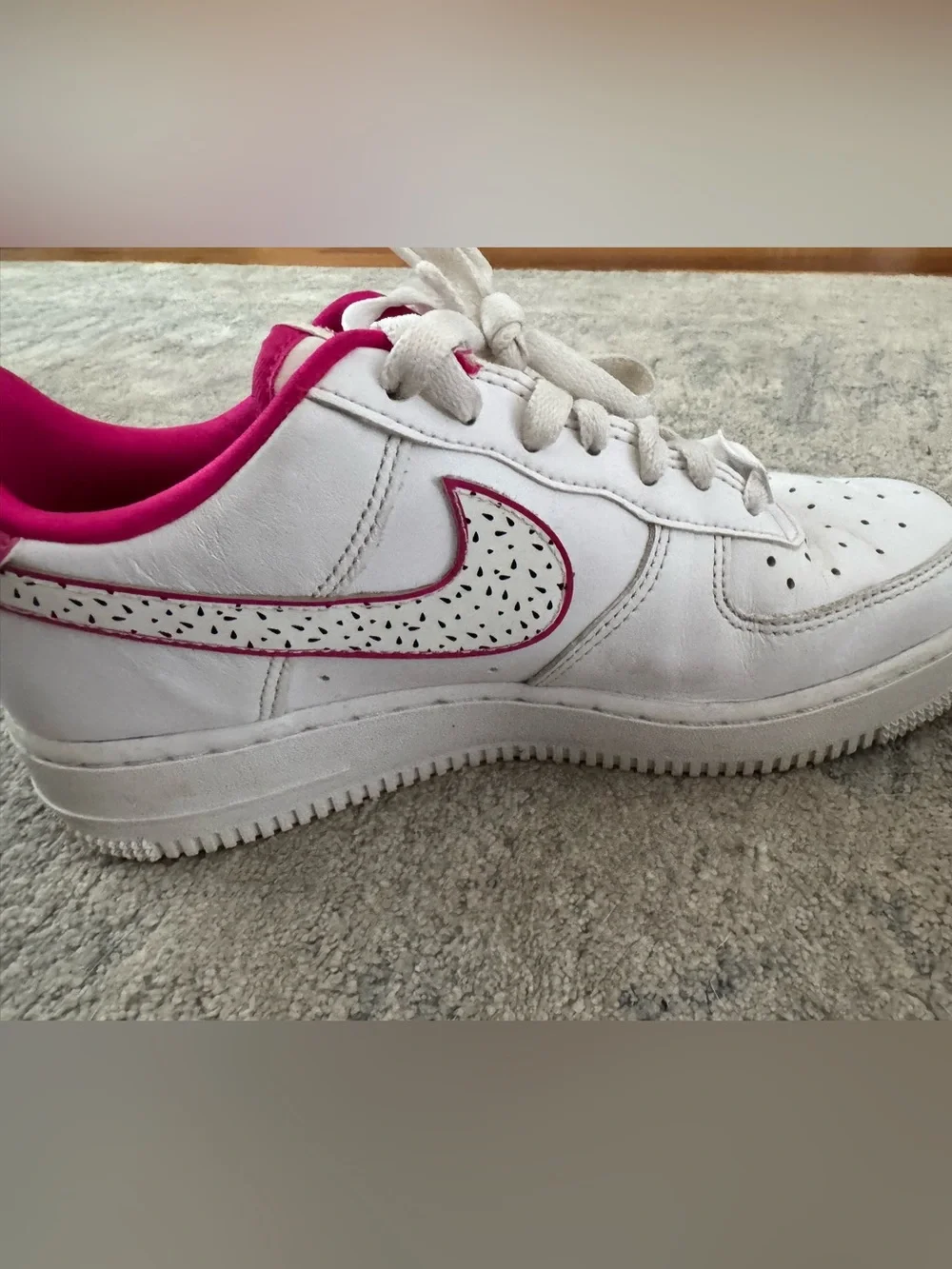 Nike Kids White Sneakers with Bright Pink Lining
